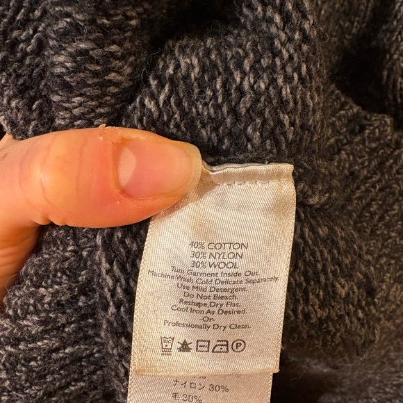 Eddie Bauer Charcoal Crewneck Sweater - Picture 4 of 5
